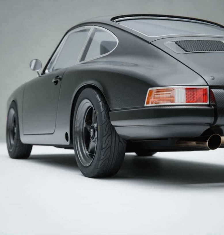 Porsche 912 KAMM Restomod - side back