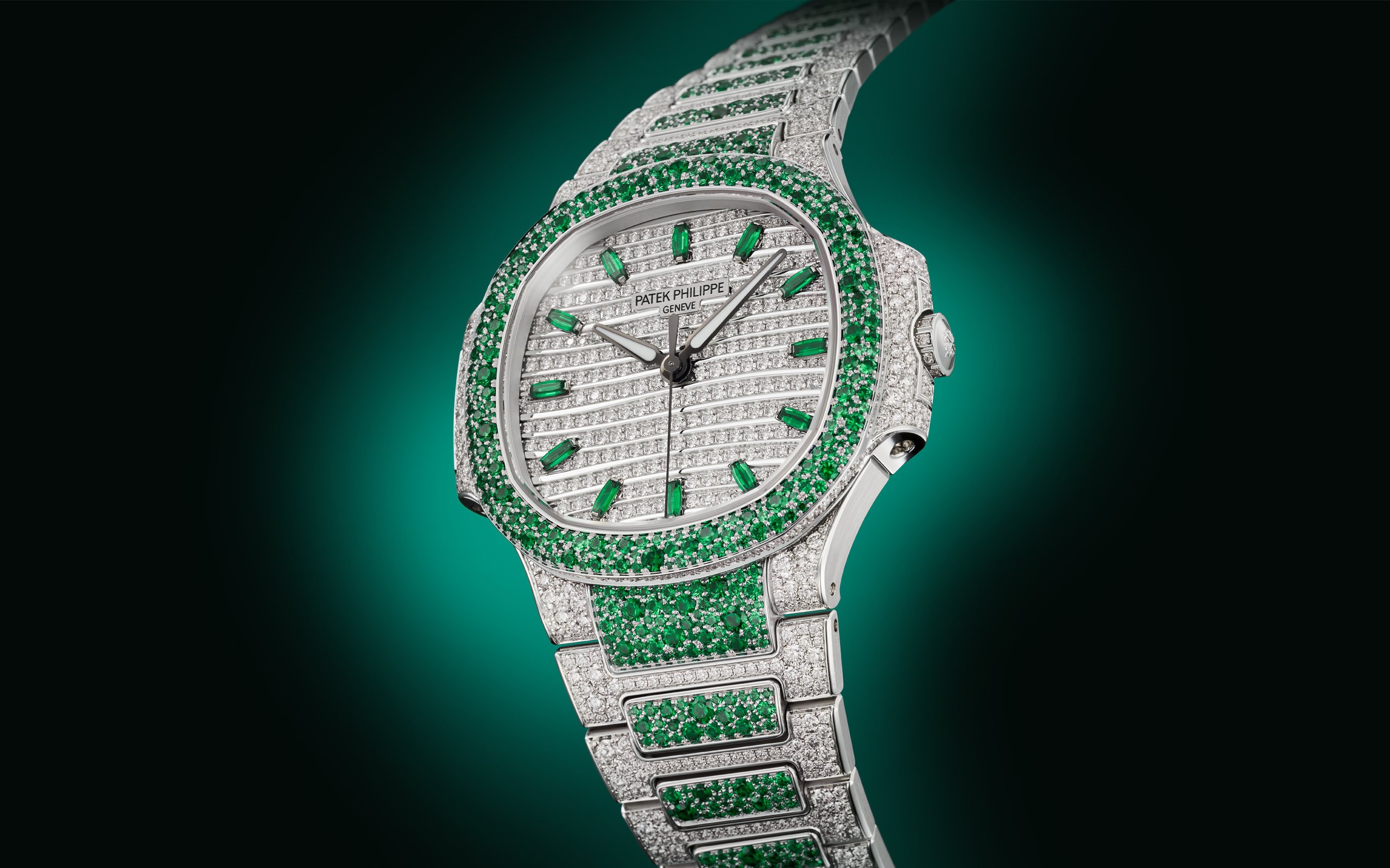 Patek Philippe Nautilus Haute Joaillerie emerald; Luxe Gulf Magazine