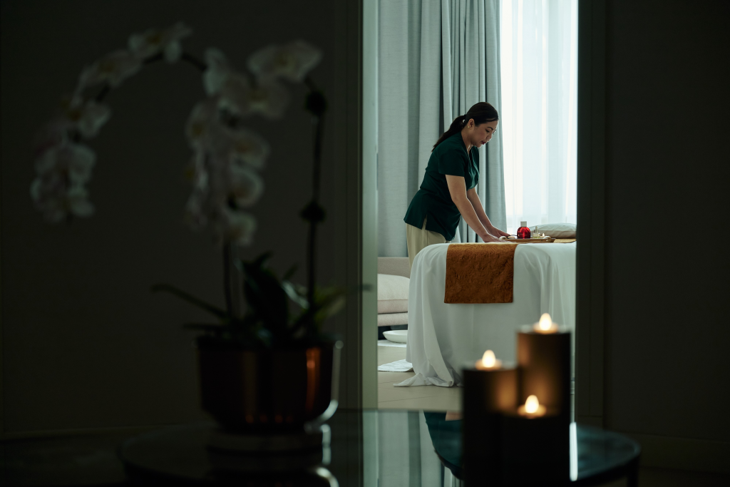 Sofitel-Al-Hamra Unveils-Sense-of Place-at-Sofitel Spa-with-Clarins-Spa-Room
